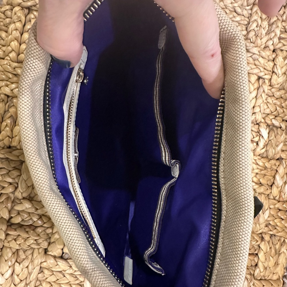HENRI BENDEL Small Crossbody Bag Woven Canvas and Leather - Picture 6 of 10